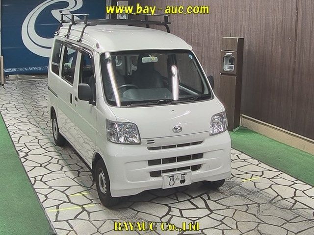 10086 DAIHATSU HIJET VAN S321V 2017 г. (BAYAUC)